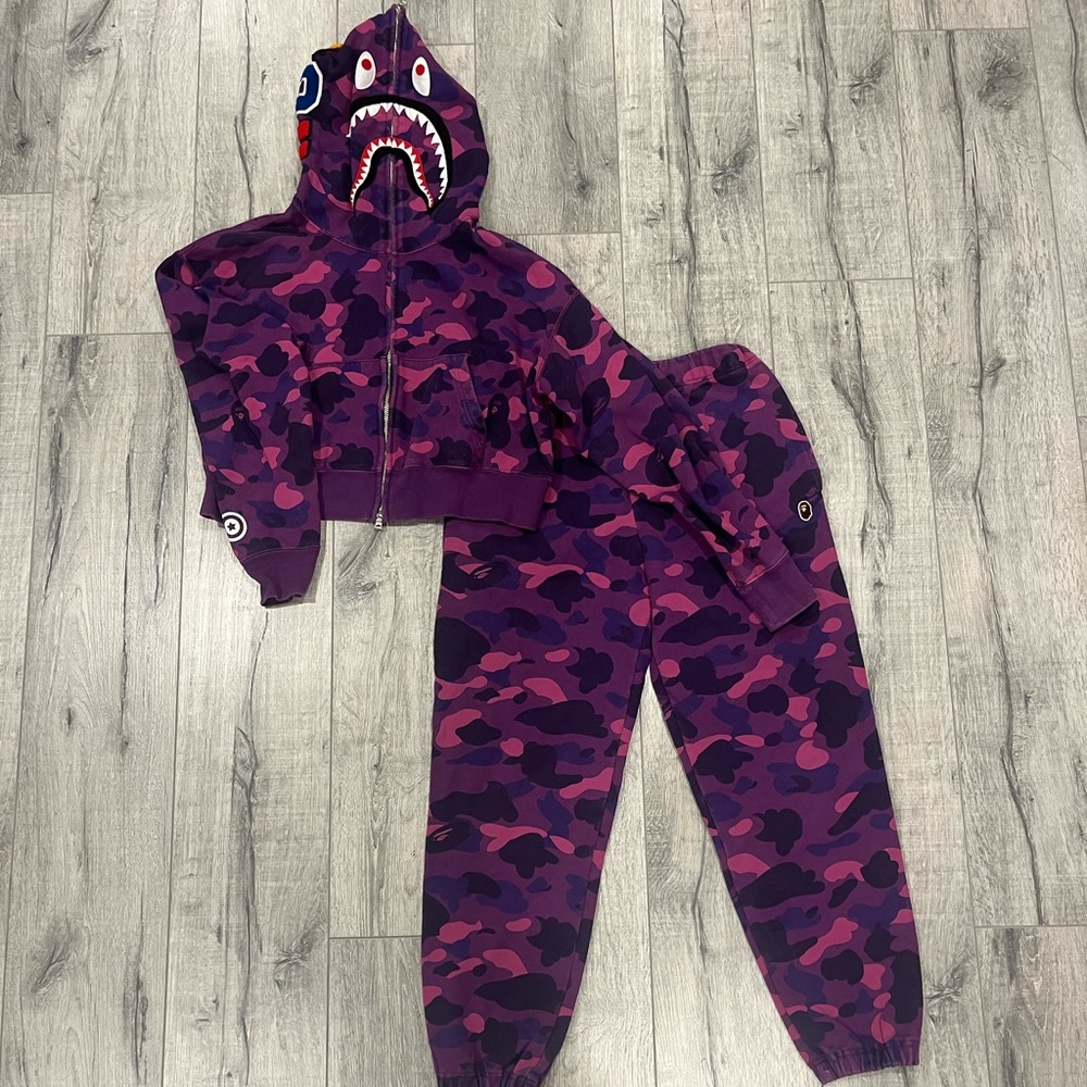 Bathing Ape Tracksuit (Bape)
